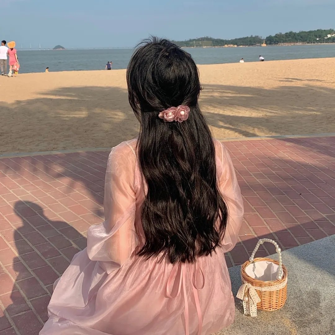 卫星女孩和奶牛